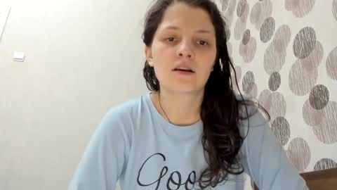 annaahcharm online show from 01.08.25