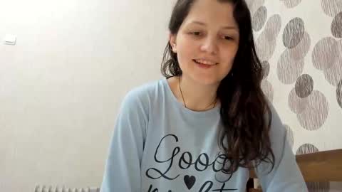 annaahcharm online show from 01.23.25