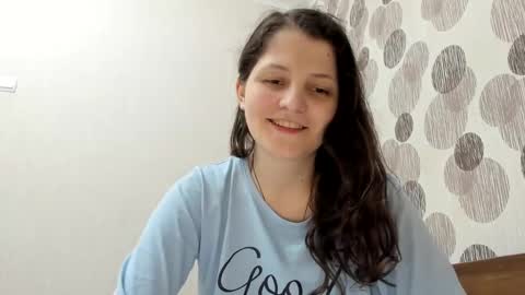 annaahcharm online show from 02.20.25