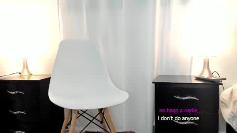 Snapshot of annaarela chatting on 03.09.25 Annaarela online show from 03.09.25