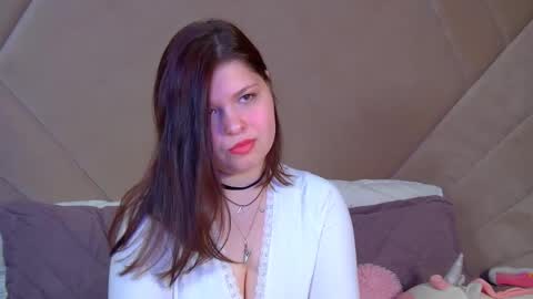 AnnaBanksy online show from 05.13.26