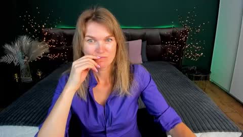 Annabel online show from 09.25.25