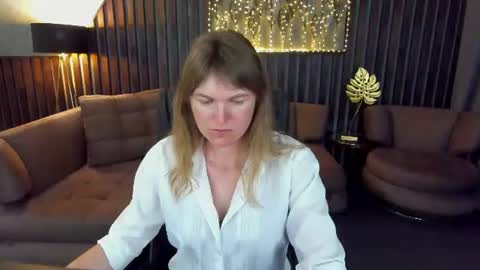Annabel online show from 06.18.26