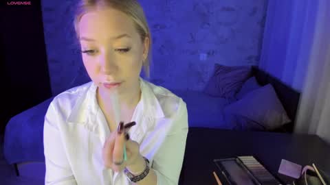 Annabelle online show from 01.16.25