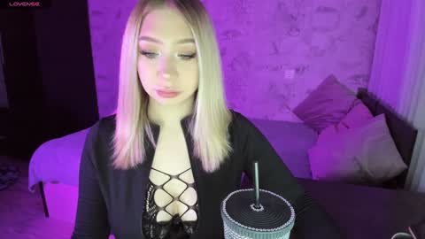 Annabelle online show from 01.25.25