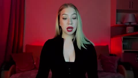 Annabelle online show from 02.22.25