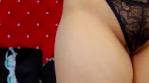 Snapshot of annabellerise chatting on 07.20.26 Anna online show from 07.20.26