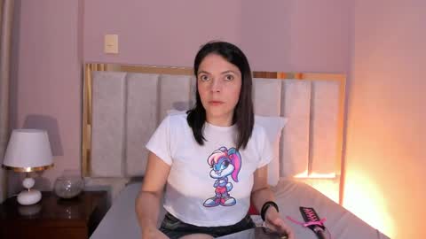 AnnaBrooks online show from 06.02.26