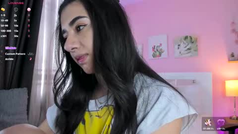 Annadu011 online show from 09.09.25