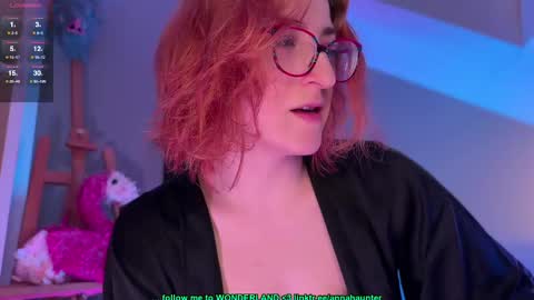 Snapshot of annahaunter chatting on 03.11.25 Alice online show from 03.11.25