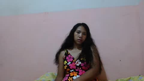 Snapshot of annahhotgirl chatting on 01.21.25 annahhotgirl online show from 01.21.25