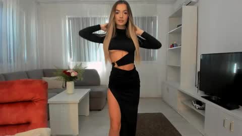 Snapshot of annaise_ chatting on 05.08.26 annaise online show from 05.08.26