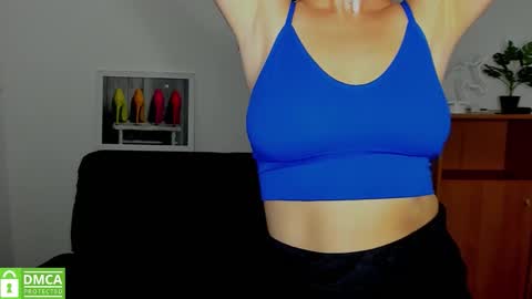 Anna online show from 09.10.25