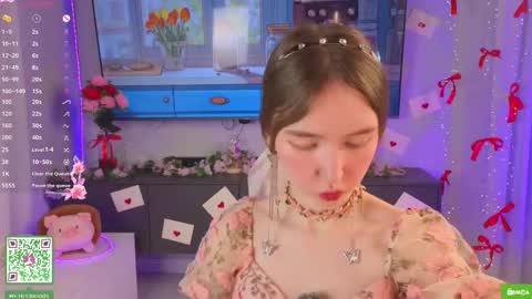 Holly Molly Im Polly online show from 03.17.26