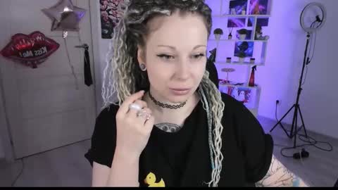 Snapshot of annanebula chatting on 10.02.25 Anna online show from 10.02.25