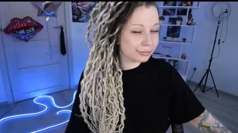 Anna online show from 02.05.26