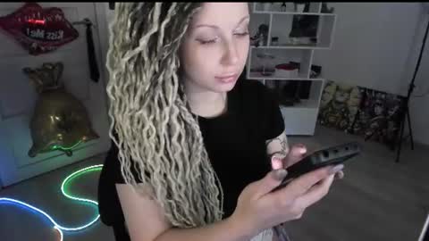 Snapshot of annanebula chatting on 07.17.26 Anna online show from 07.17.26