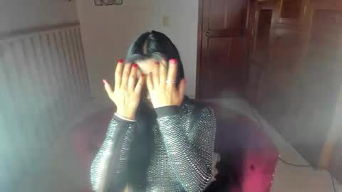   Anna  online show from 10.30.25