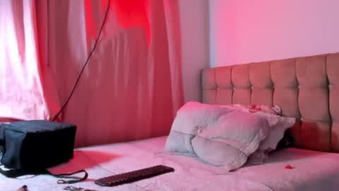 Snapshot of annaraquel_ chatting on 03.23.26 anna online show from 03.23.26