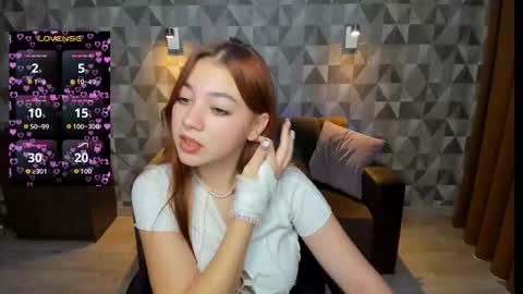 Anna online show from 10.14.25