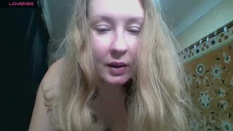 AnnaXLovers online show from 10.17.25