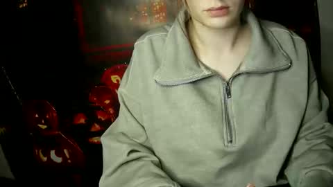 Bella online show from 10.19.25