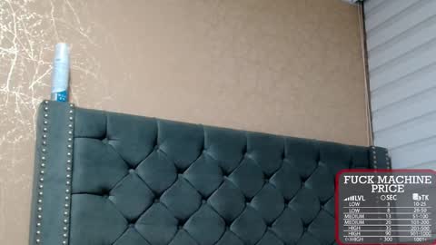       online show from 11.14.25