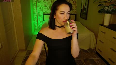 Snapshot of anne_karma chatting on 05.30.26 anne_karma online show from 05.30.26