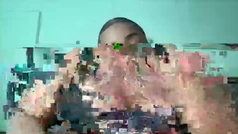 Snapshot of anne_lynn chatting on 10.14.25 anne_lynn online show from 10.14.25