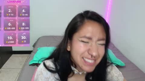 Snapshot of anne_nicholson chatting on 09.19.25 Anne online show from 09.19.25