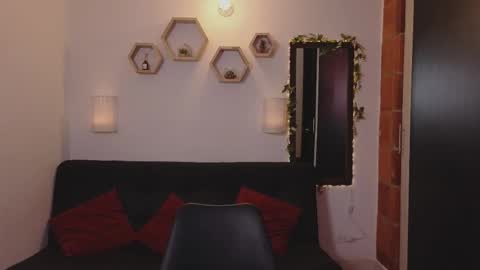 Snapshot of anne_rachel chatting on 09.11.25 anne_rachel online show from 09.11.25