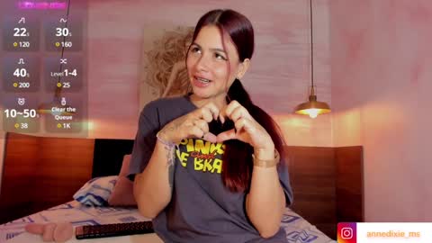 Anne online show from 01.05.25