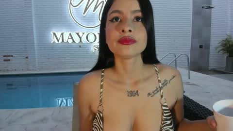 Snapshot of annedixie chatting on 10.22.25 Anne online show from 10.22.25