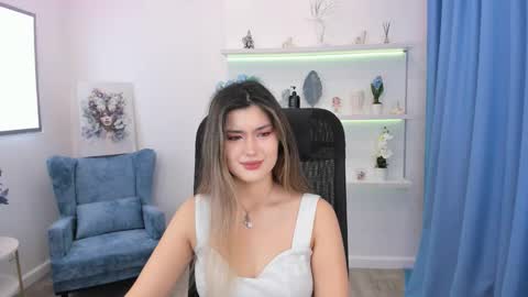 annetli online show from 09.30.25