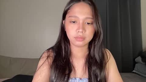 Snapshot of annette_03 chatting on 11.04.25 Annette 03 online show from 11.04.25