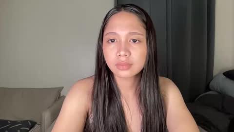 Snapshot of annette_03 chatting on 11.12.25 Annette 03 online show from 11.12.25