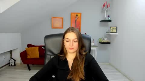 annewilsonn online show from 01.08.26