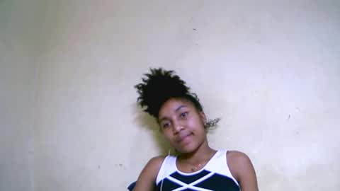 anni253864 online show from 09.18.25