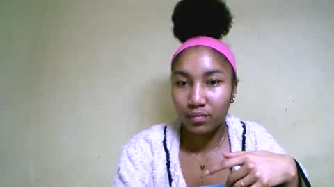 anni253864 online show from 09.21.25