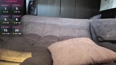 Anni online show from 09.27.25