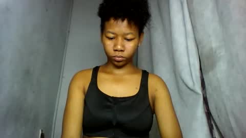 Snapshot of annick98 chatting on 02.11.26 annick98 online show from 02.11.26