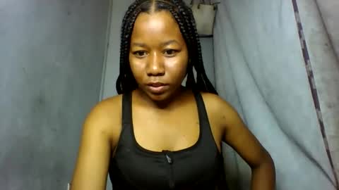 Snapshot of annick98 chatting on 02.19.26 annick98 online show from 02.19.26