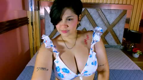 Annie  online show from 04.08.26