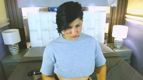 Annie  online show from 04.10.26