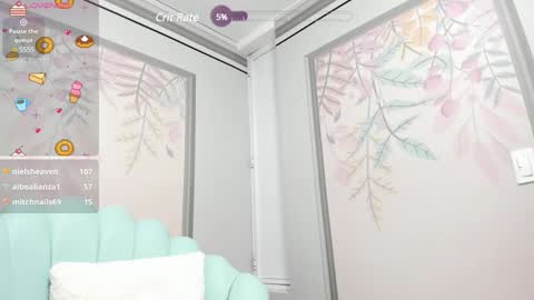 Snapshot of annie_cute18 chatting on 01.18.25 annie_cute18 online show from 01.18.25