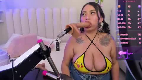   online show from 03.12.25