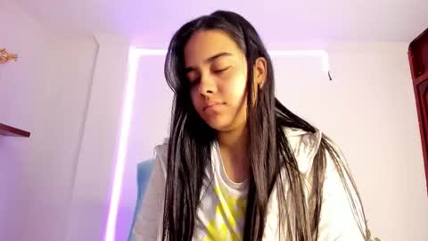 Annie online show from 11.13.25