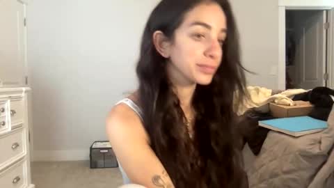 annie_xxx111 online show from 11.06.25