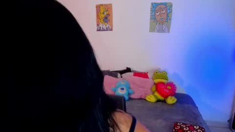 Snapshot of annieblu3 chatting on 01.30.25 AnnieBlu3 online show from 01.30.25