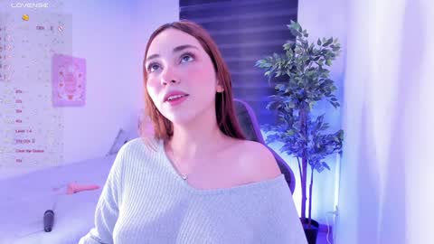 Snapshot of anniebrie chatting on 01.13.25 Cassandra online show from 01.13.25